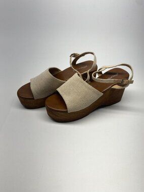 JEFFREY CAMPBELL Womens On Deck Platform Wedge Sandal In Beige Sz 10